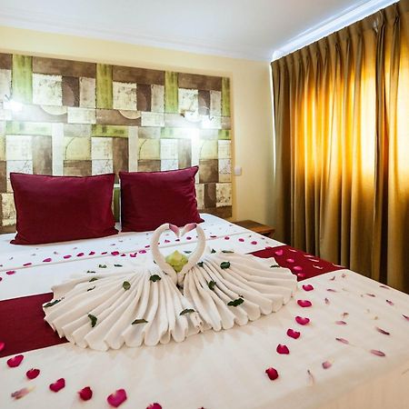 Angkor International Hotel Phnom-Penh Buitenkant foto
