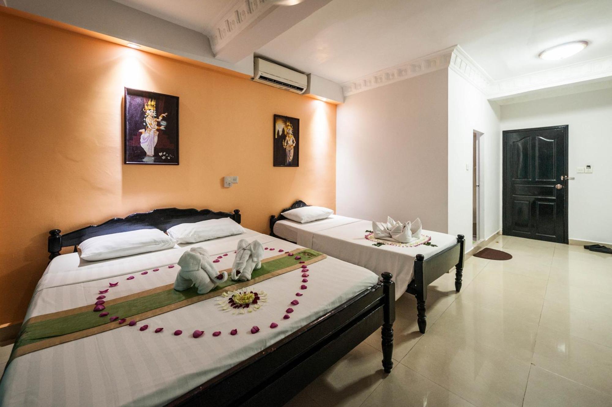 Angkor International Hotel Phnom-Penh Kamer foto